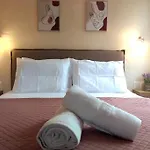 Elena Roza Apartment